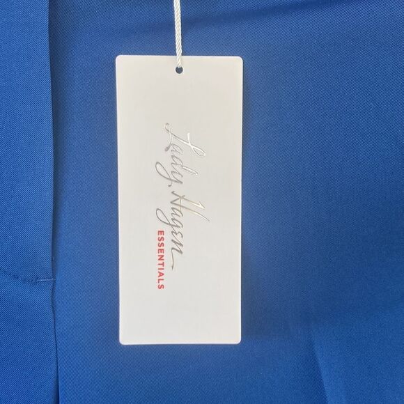 Lady Hagen 7” Essential Shorts in Navy Estate - Picture 11 of 11